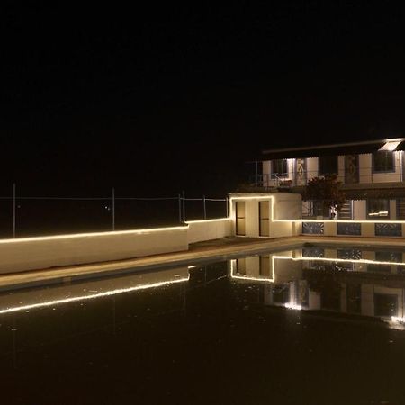 Santorini Vasai Resort Exteriör bild